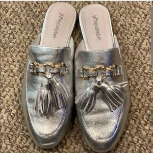 ❤❤ SOLD❤❤Jeffrey campbell Mettalic Mules